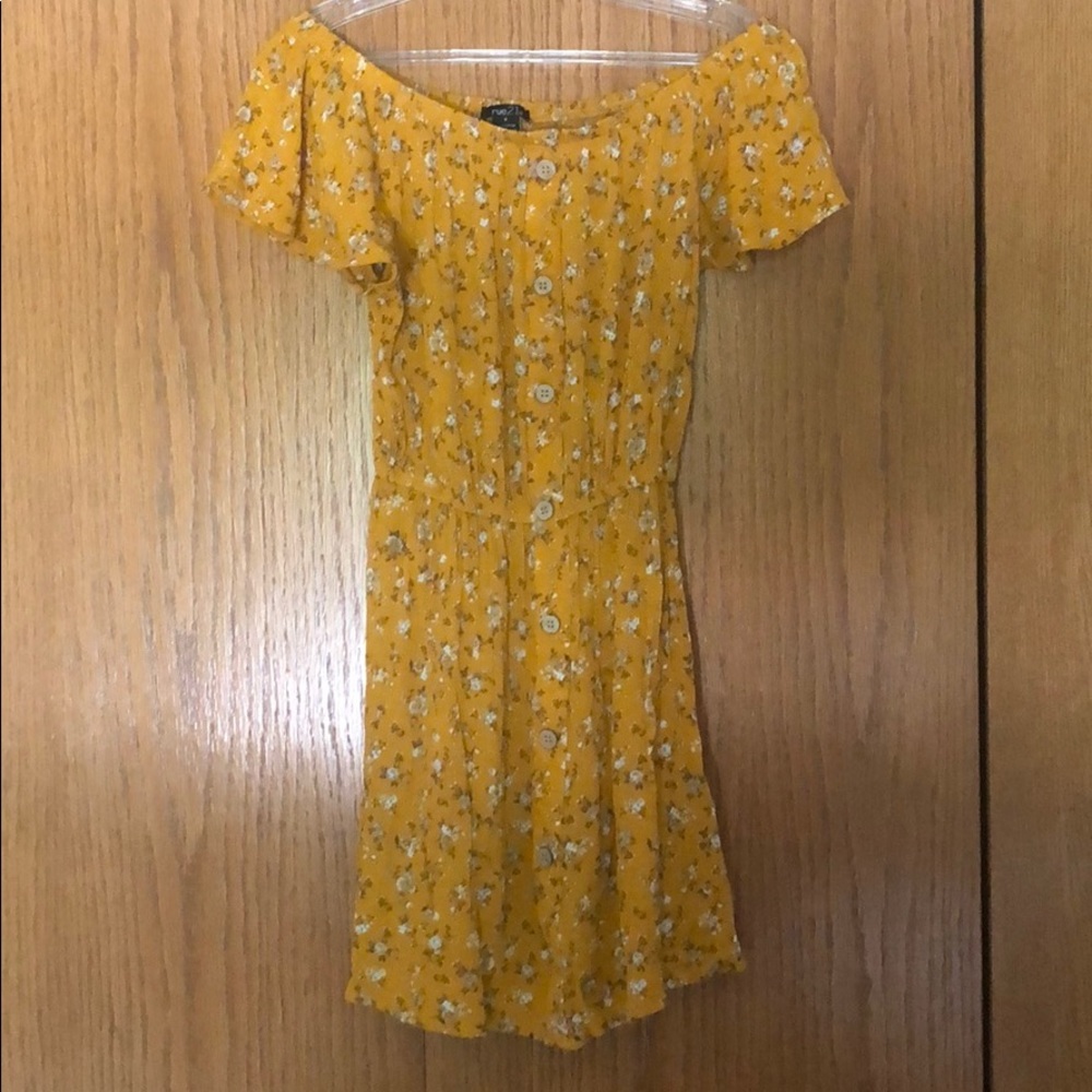 Rue 21 dress